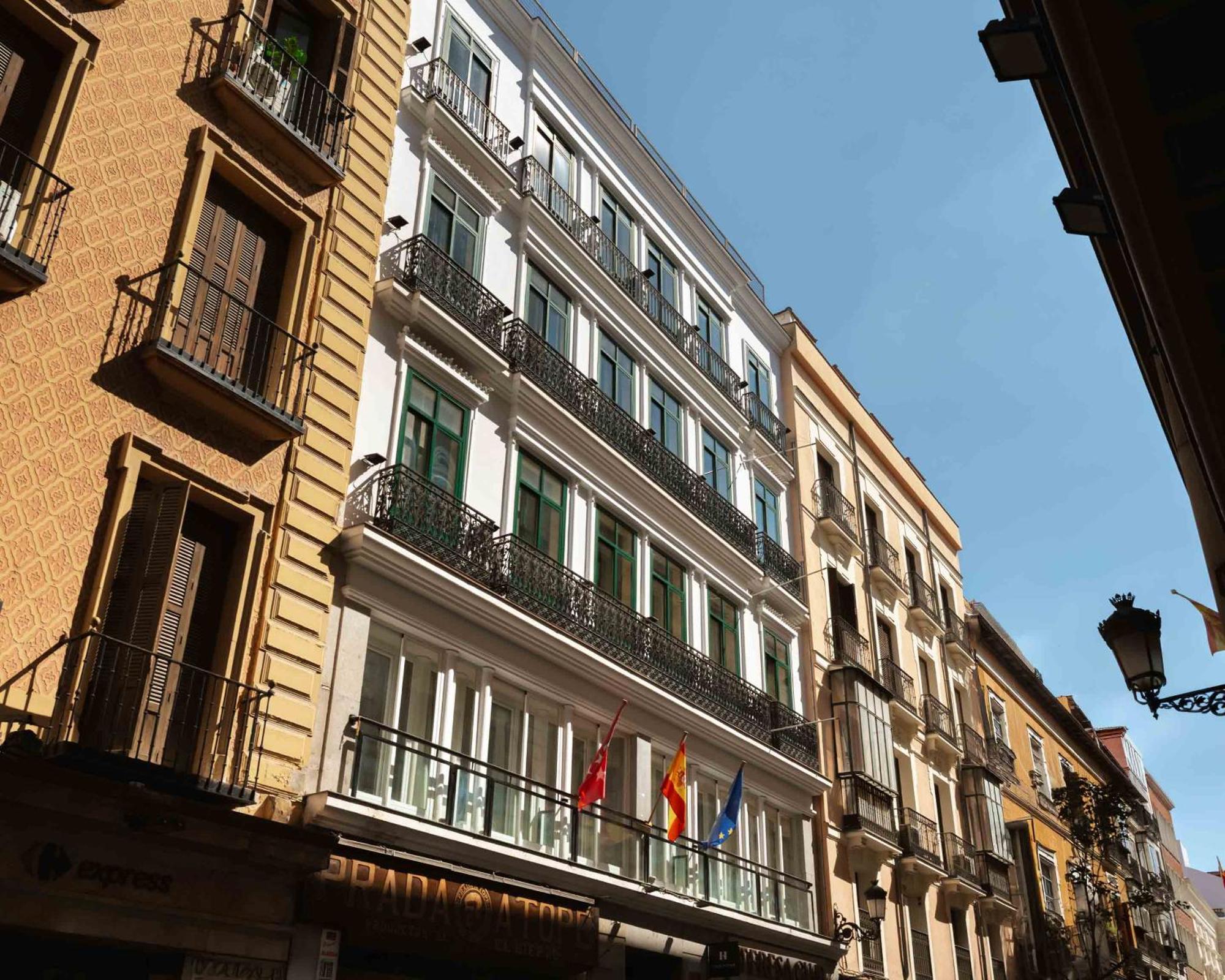 Limehome Madrid Sol — Photos 2